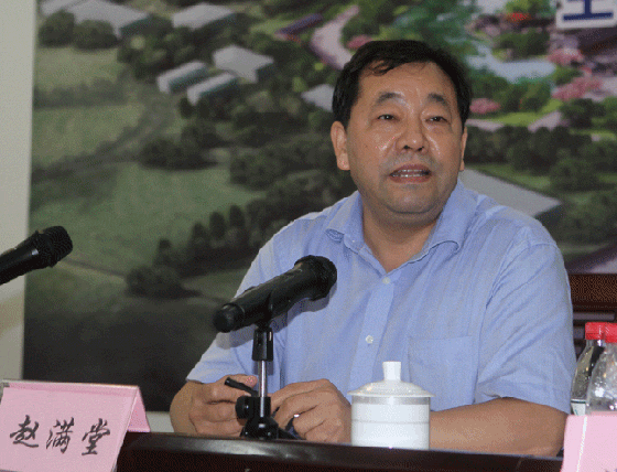 甘肃省委常委、宣传部部长连辑在本公司董事、盛达集团董事长赵满堂陪同下到盛达集团北京盛世南宫调研指导工作